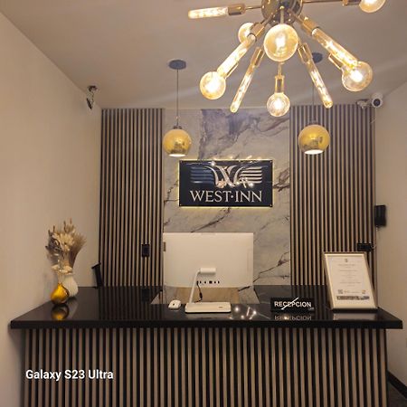 Hotel West Inn Богота Экстерьер фото