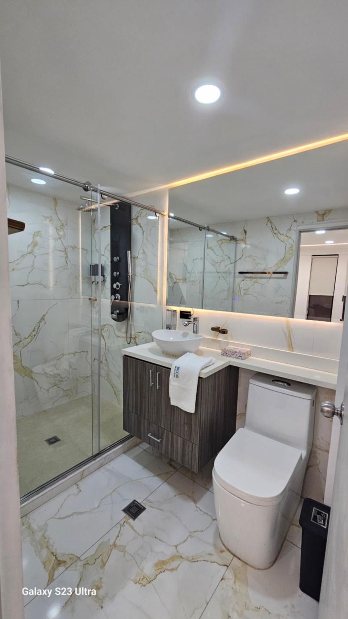 Hotel West Inn Богота Экстерьер фото