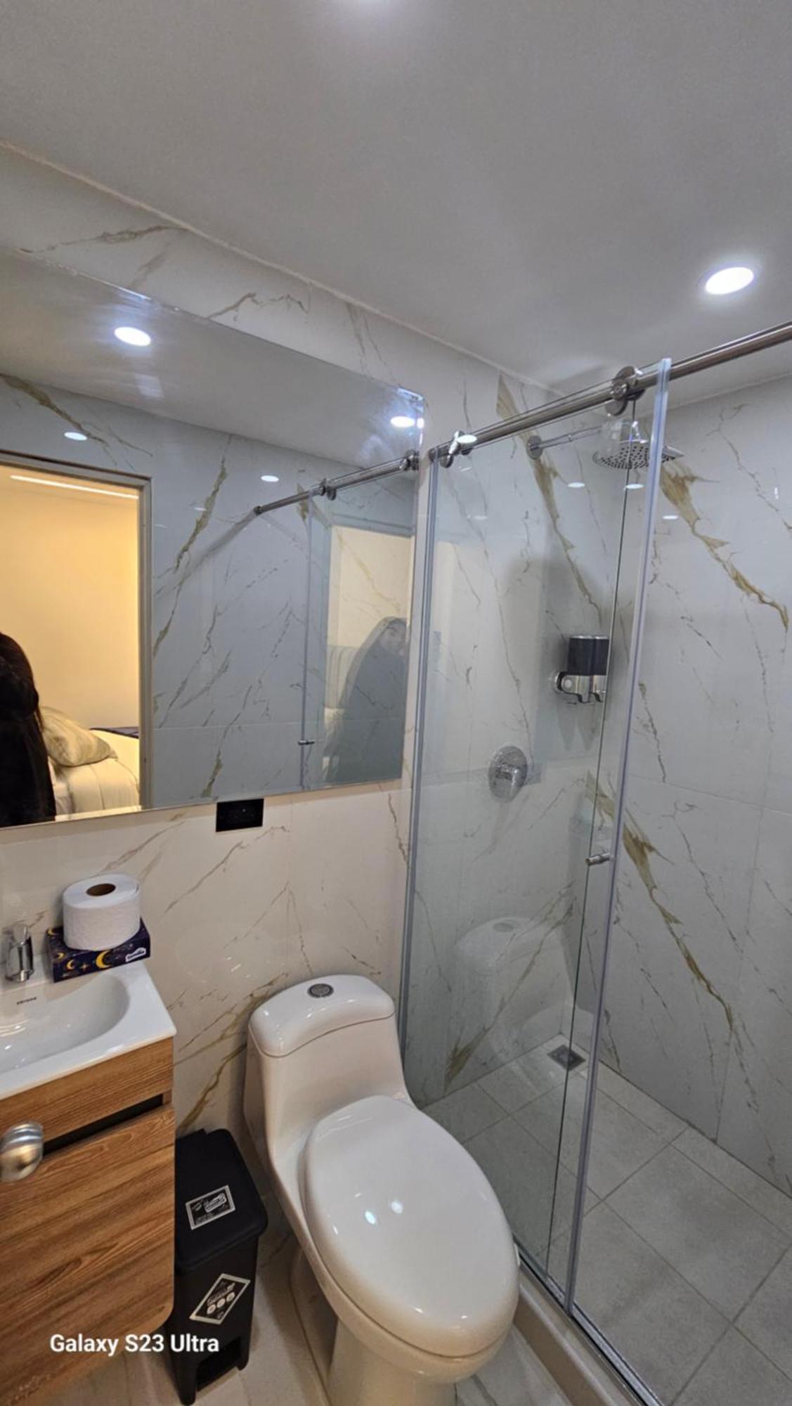 Hotel West Inn Богота Экстерьер фото